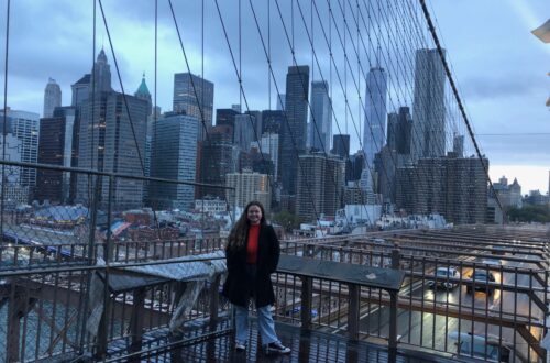 Jess on Brooklyn Bridge